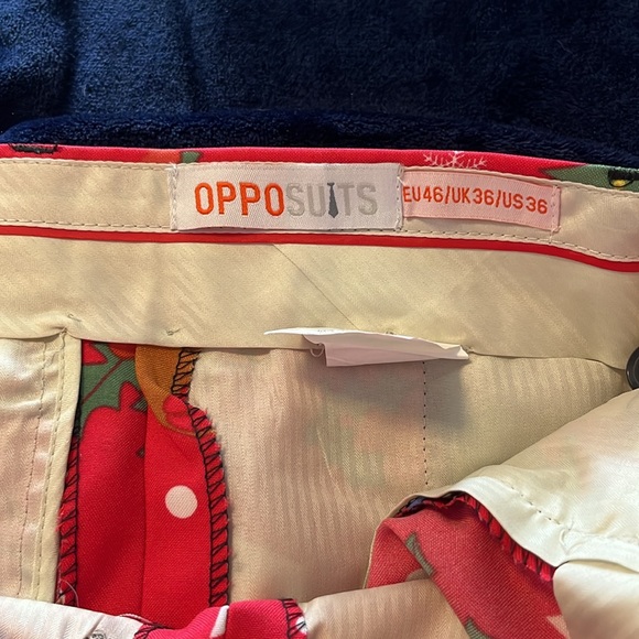 Opposuits Christmaster 3 pc suit! Perfect condition-size 32! Stand out in style! - Picture 12 of 12